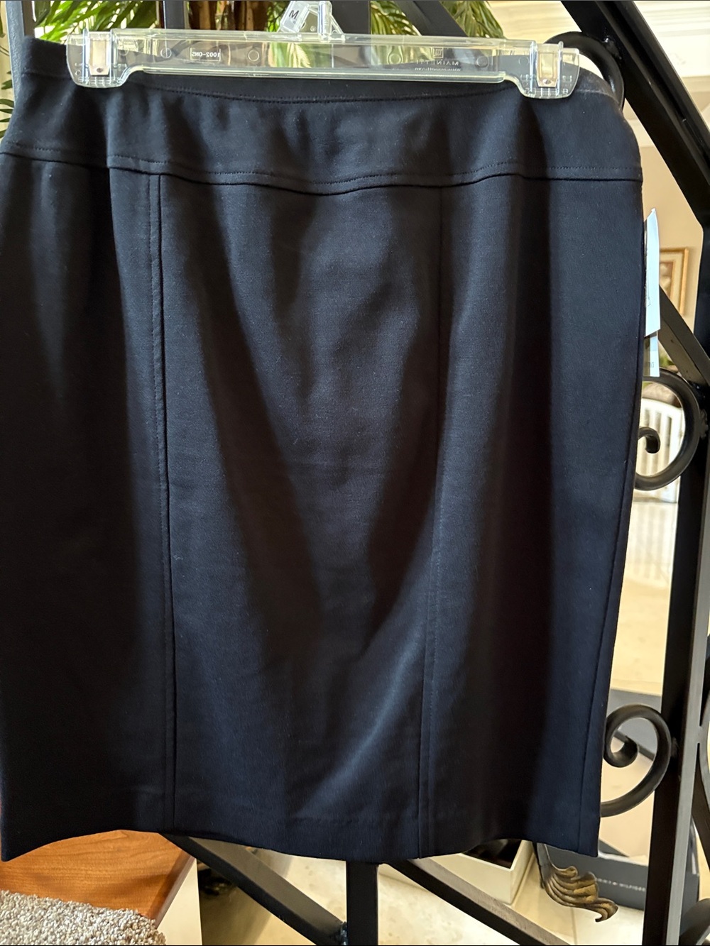 Ellen Tracy Black Tailored Pencil Skirt